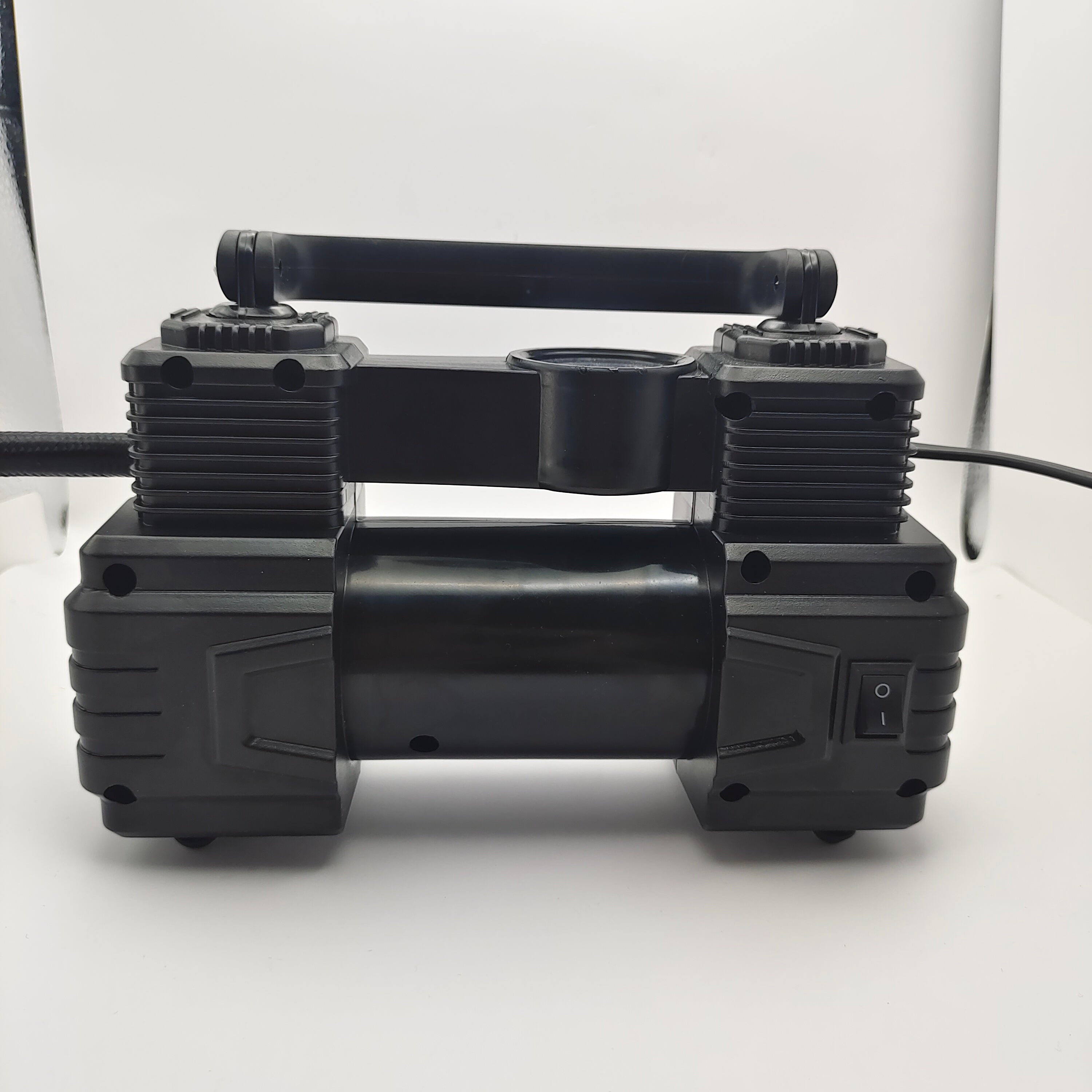 12V Air Compressor Car Tyre Inflator 150PSI